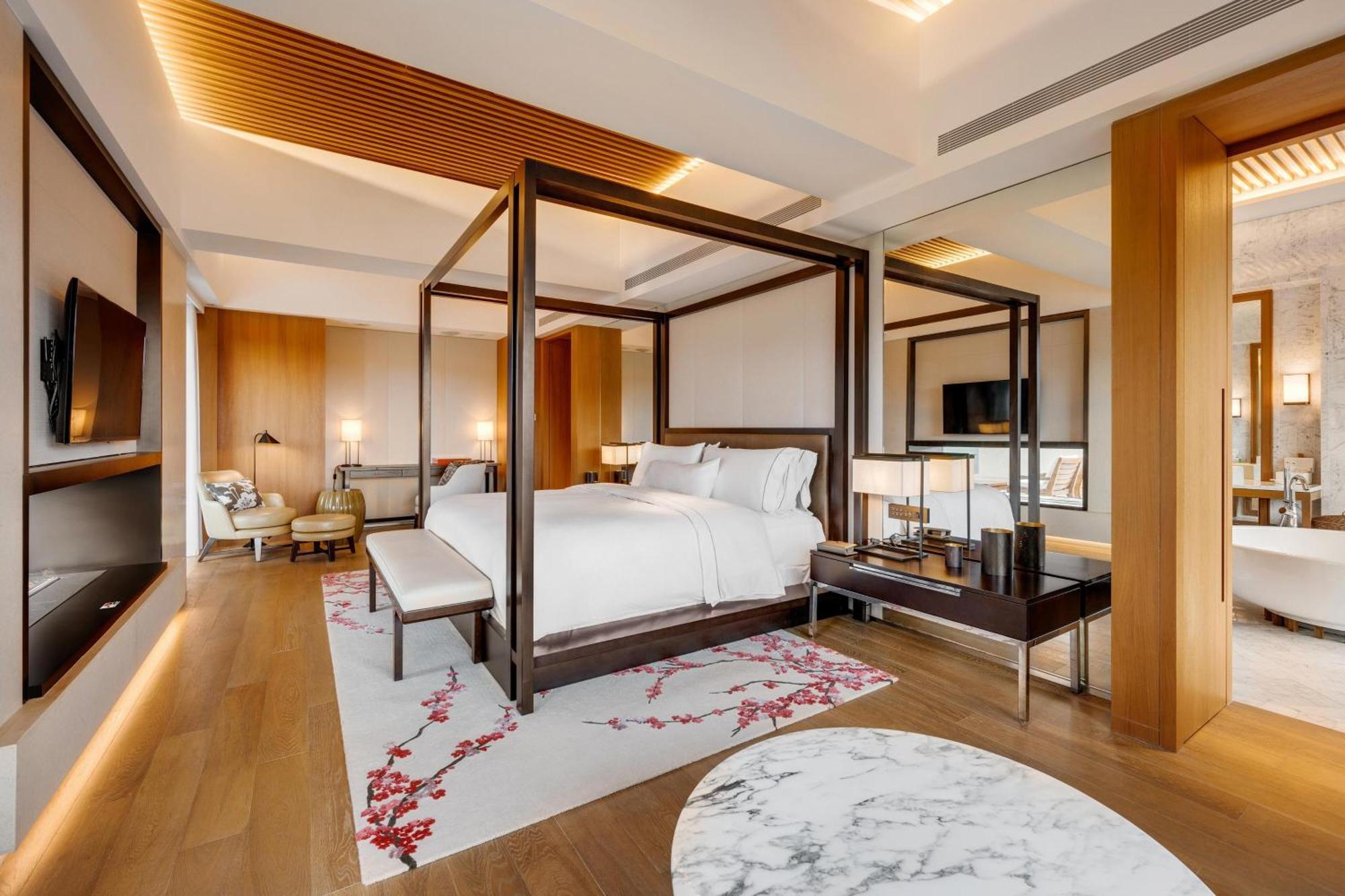 The Westin Tashee Resort, Taoyuan Daxi Buitenkant foto A bedroom at The Hari